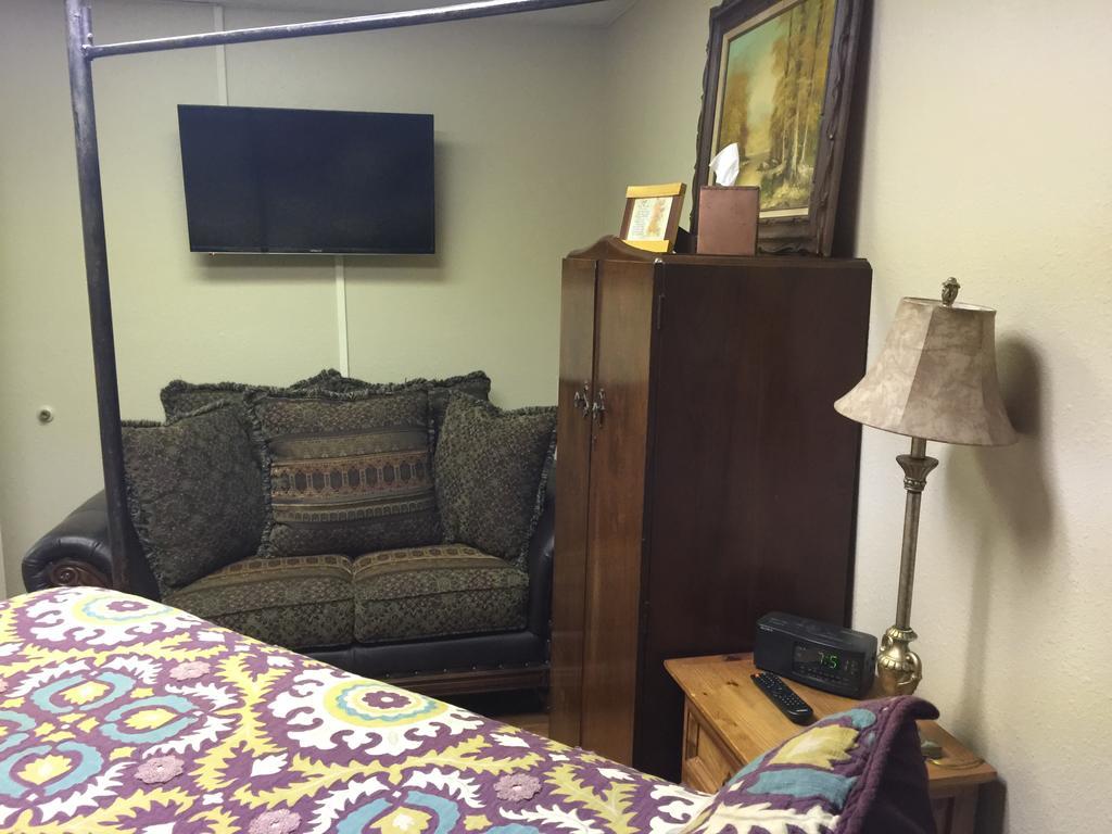 A Place To Stay Rooms Bandera Buitenkant foto