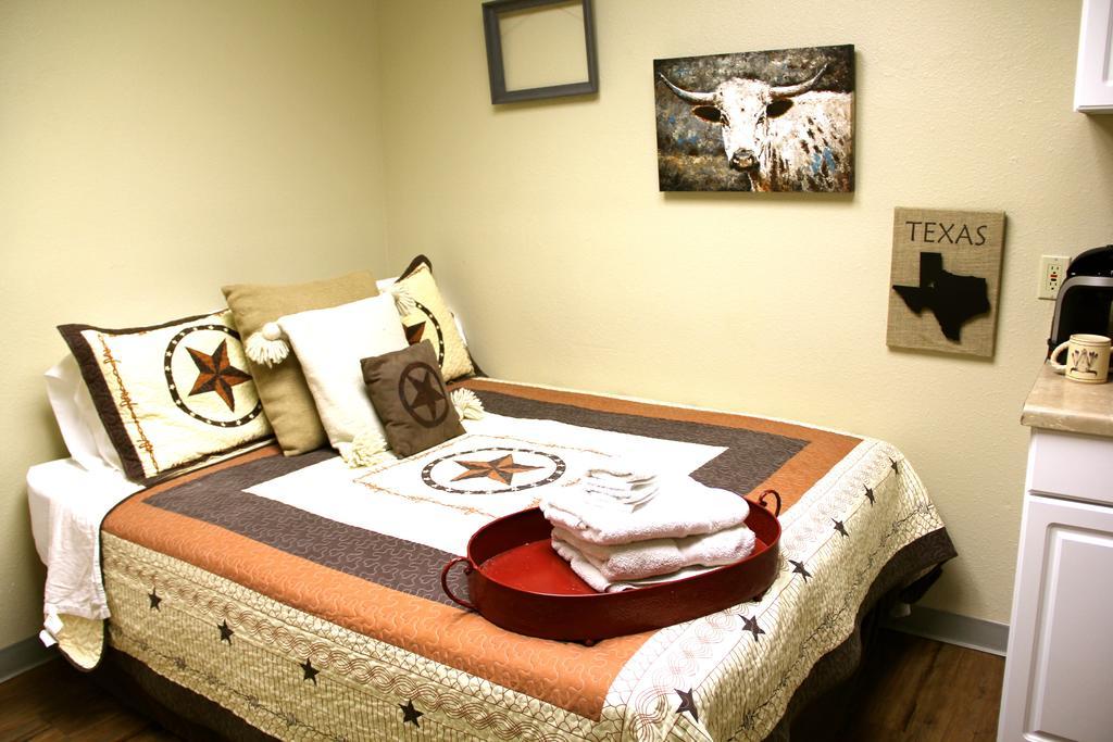 A Place To Stay Rooms Bandera Buitenkant foto