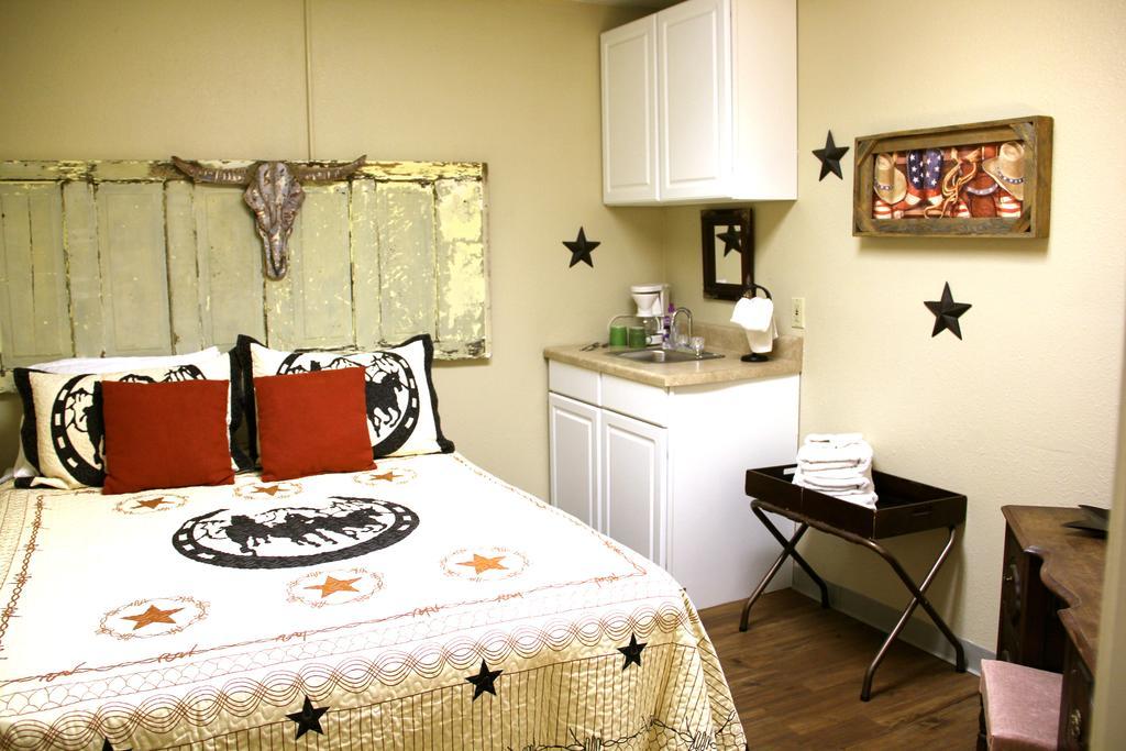 A Place To Stay Rooms Bandera Buitenkant foto
